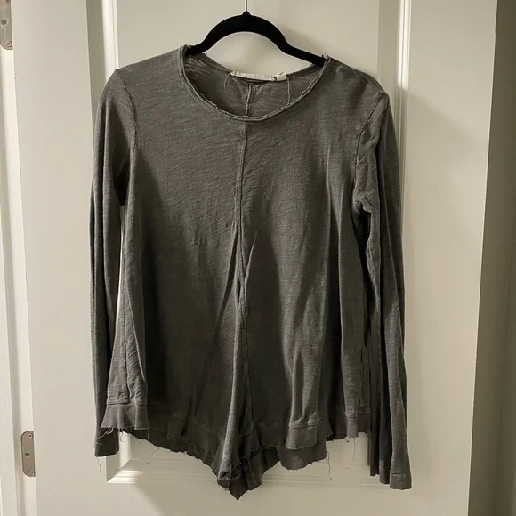 Wilt gray shirt - Picture 1 of 3
